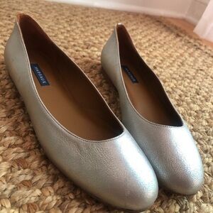 Margaux Classic Flats. Burnished Silver. Size 41
